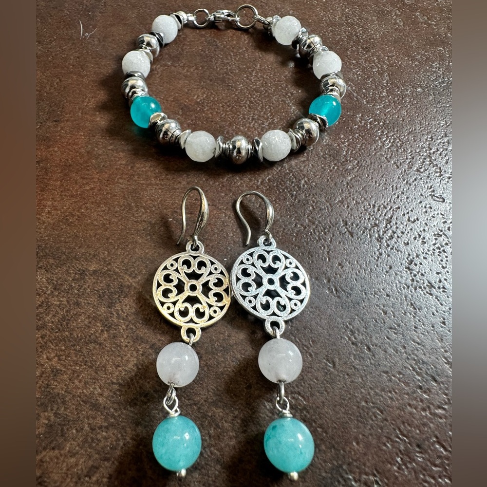 Elegant Silver and Blue Amazonite Jewelry Set